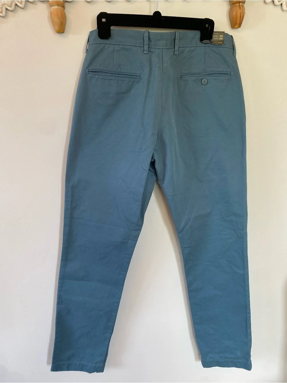 J. Crew Mens Light Blue Broken-In Chino Pants - waist 30